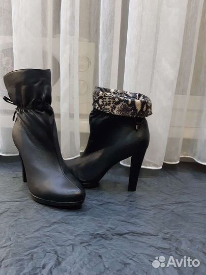 Ботильоны натуральная кожа 40 размер новые