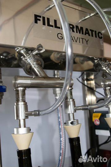 Аппарат точного розлива в бутылки от 0,2 до 2 л