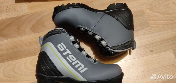 Лыжные ботинки atemi