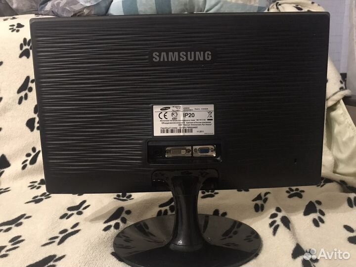 Монитор Samsung SyncMaster SA300