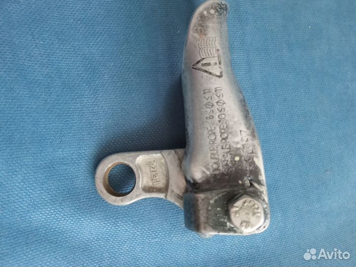 Страховочно-спусковые устройства