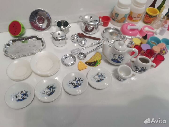 Аксессуары и одежда для кукол