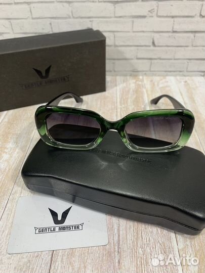 Солнцезащитные очки Gentle Monster