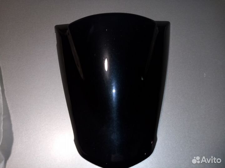 Крышка сидения kawasaki 53065001815Z