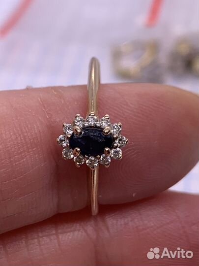Кольцо золото сапфир бриллианты