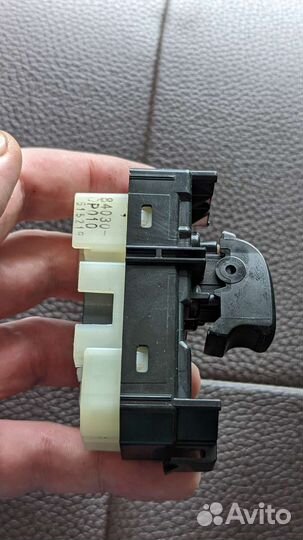 Электроблок сткелоподъемника для Toyota Mark-X I