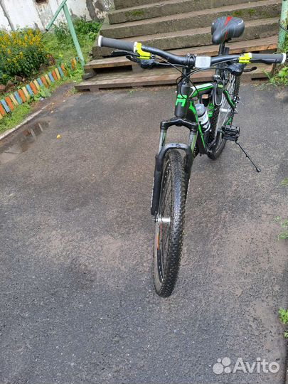 Велосипед riohiesto колеса 27,5 рама 19