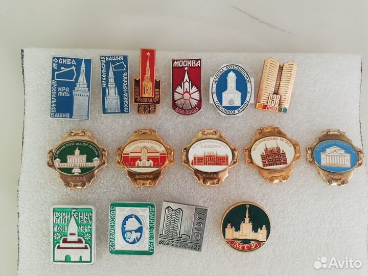 Значки по теме Москва