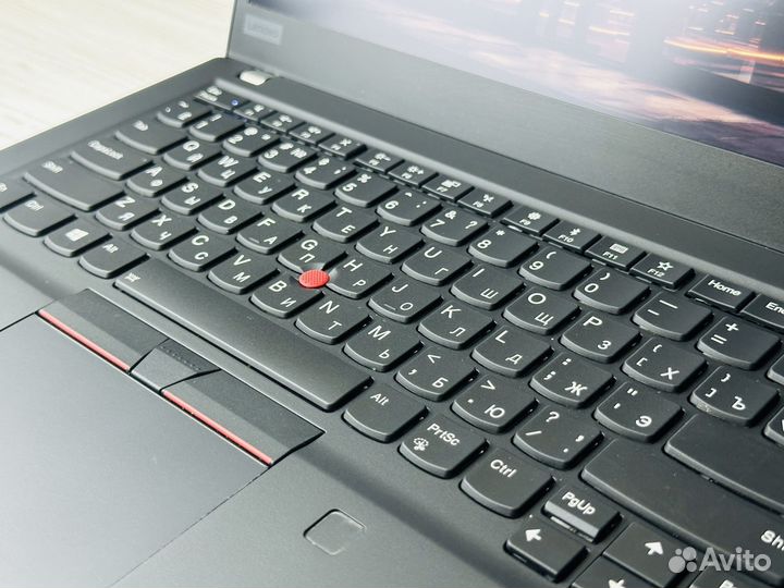 Lenovo thinkpad T490S i7 Touch