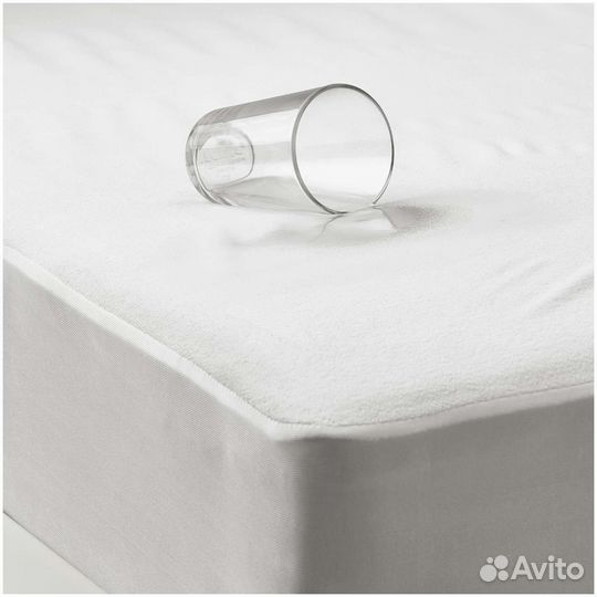 Пледы наматрасники IKEA покрывало новые