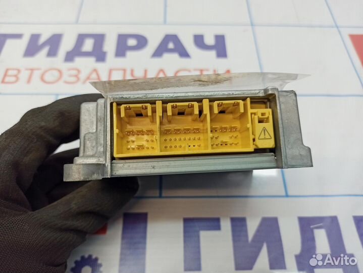 Блок управления AIR BAG Suzuki Grand Vitara (JT) 3