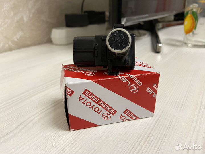 Парктроник Toyota Camry 50