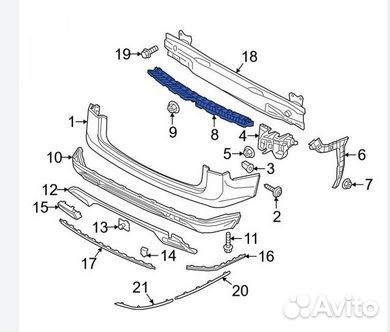 В наличии направляющая заднего бампера