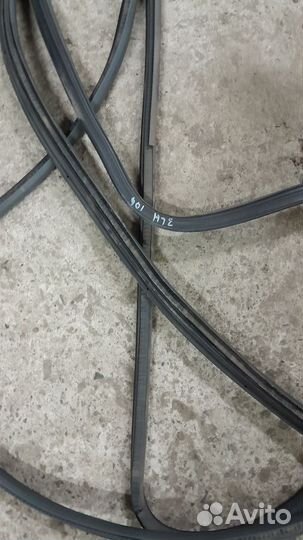 Уплотнитель двери Nissan almera classic b10