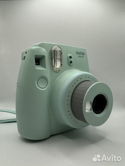 Плёночный фотоаппарат instax mini 9