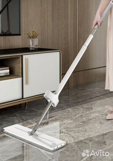 Швабра с отжимом и двумя насадками