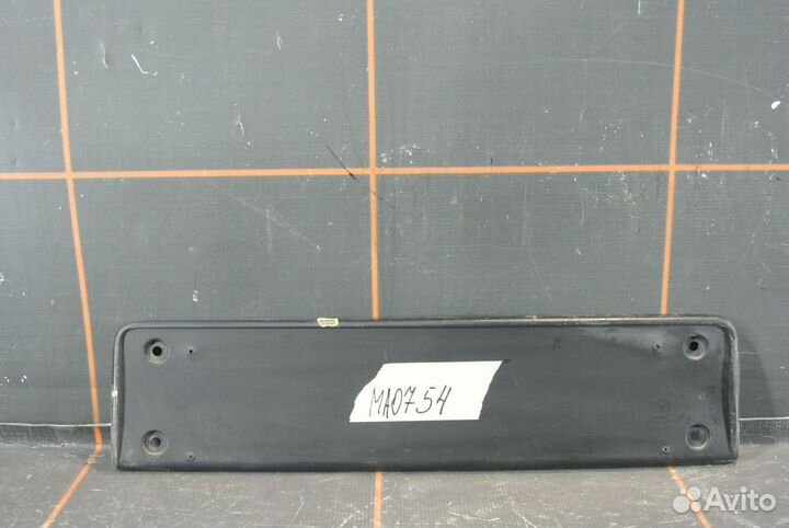 Площадка номерного знака- Volkswagen Passat B7