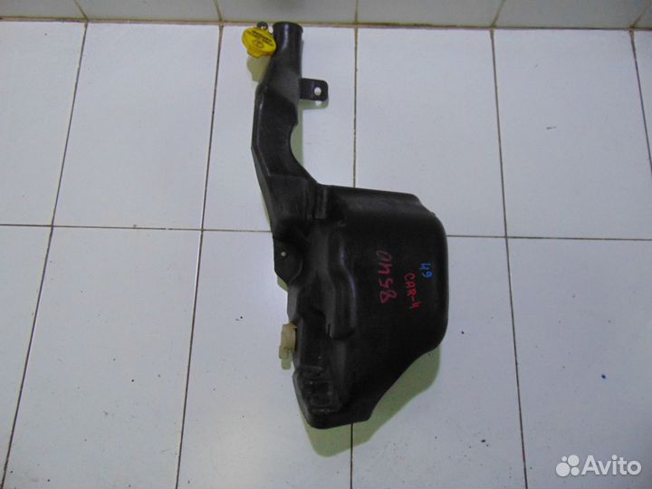 Бачок омывателя Chrysler Voyager RG/RS 2000-2008