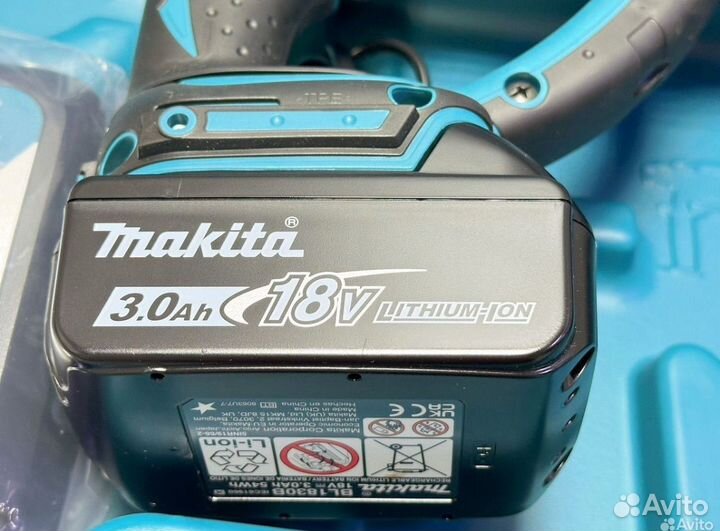 Аккумуляторный перфоратор Makita LXT DHR202RF