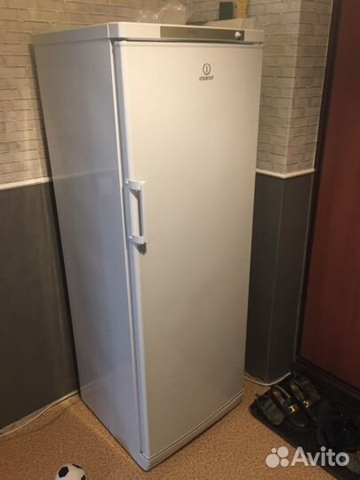 Морозильная камера indesit