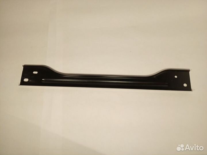 Балка передняя поперечная land rover Range Rover