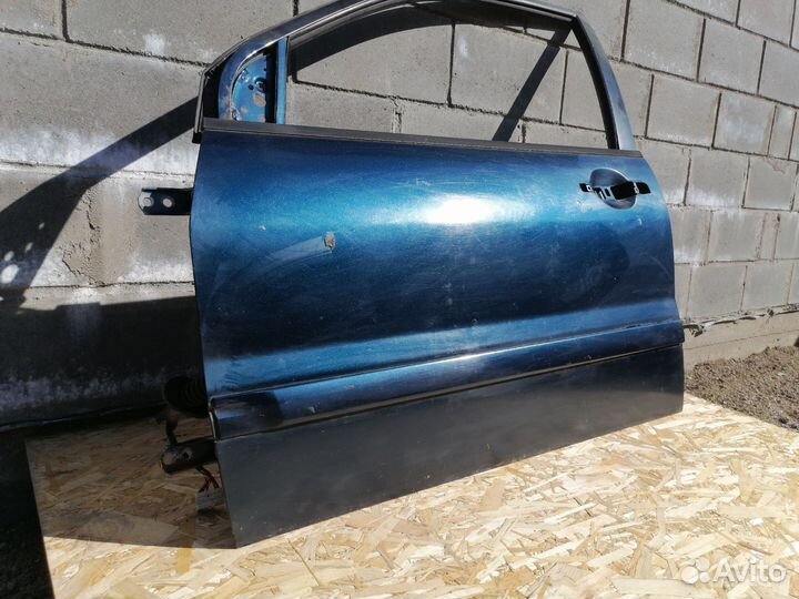 Mitsubishi Lancer 9 Дверь передняя левая