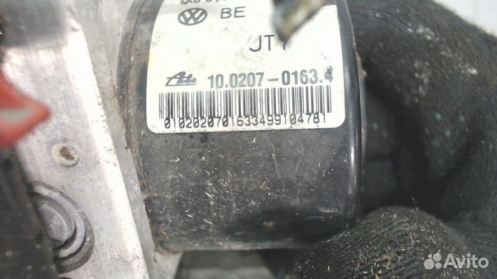 Блок абс, насос Skoda Yeti, 2010