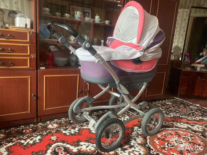 Коляска Geoby