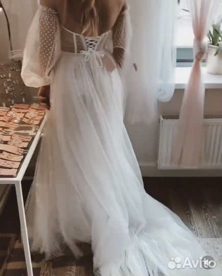 Свадебное платье