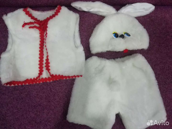 Новогодний костюм зайчика