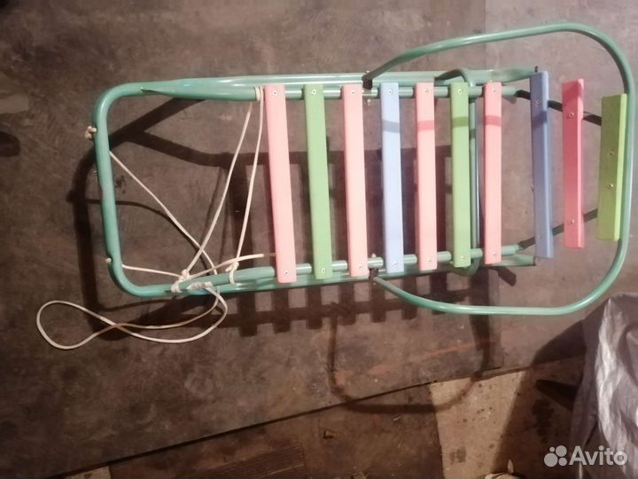 Детские санки с чехлом