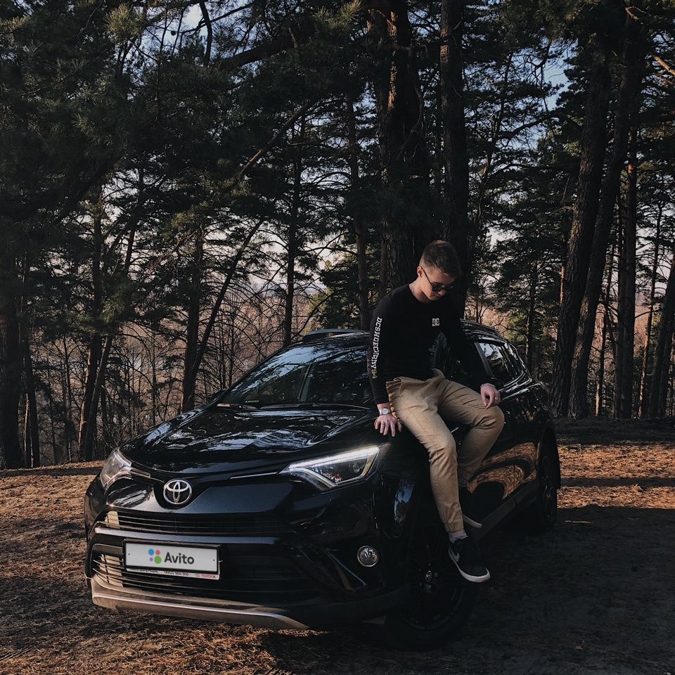Toyota RAV4: фото владельца