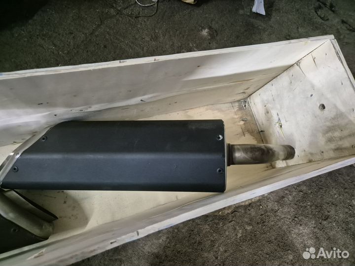 Глушитель триумф стрит трипл 675