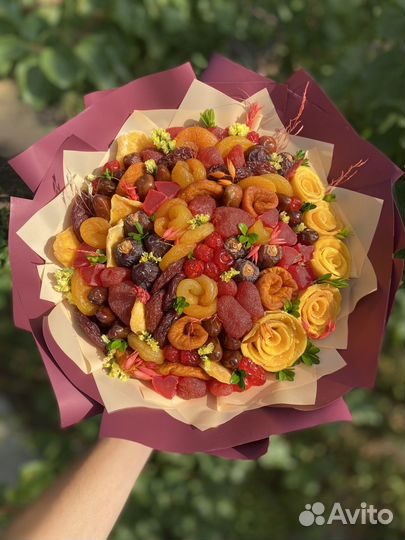 Букет из сухофруктов