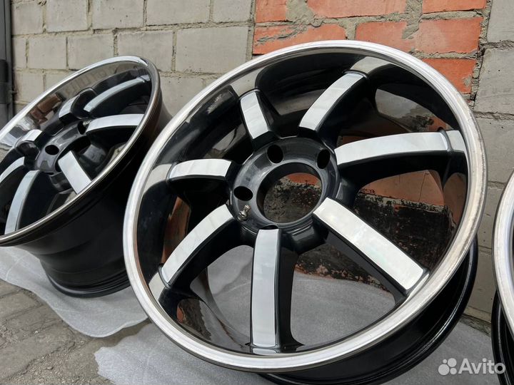 Литые диски Toyota / Lexus LX на 20