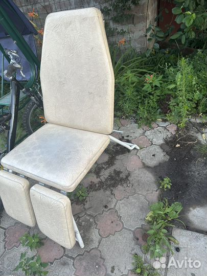 Кресло-кушетка для педикюра