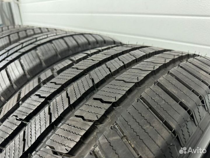 Michelin X LT A/S 275/55 R20 113T