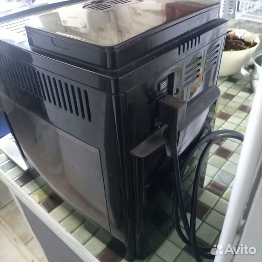 Кофемашина delonghi