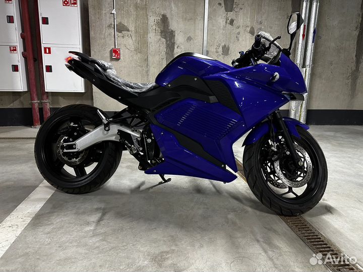 Электромотоцикл Spyrus Flash