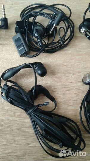 Гарнитура, наушники