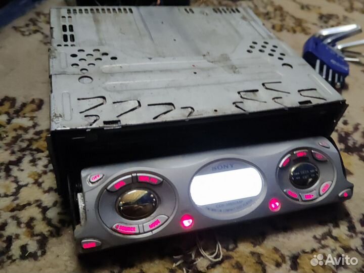 Магнитола sony cdx850