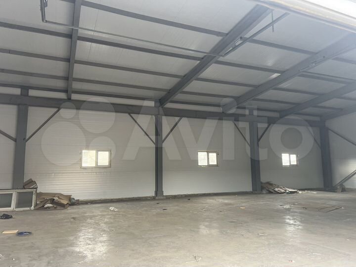 Свободного назначения, 300 м²