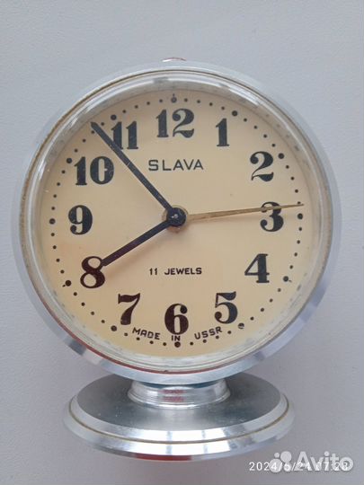 Часы будильник Слава СССР