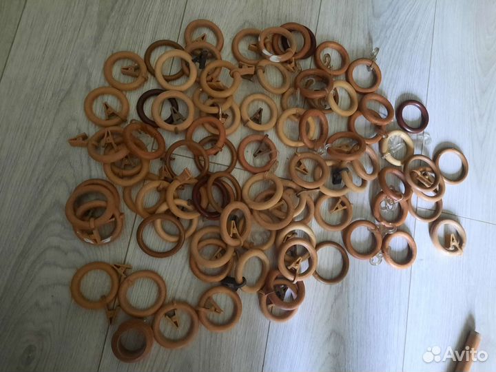 Кольца с зажимами и крючками для штор