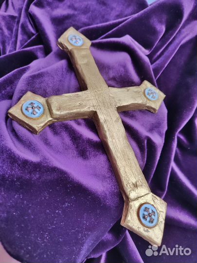 Христианский золотой крест.Артефакт Золотой Крест