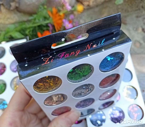 Палетка с блёстками для декора ногтей