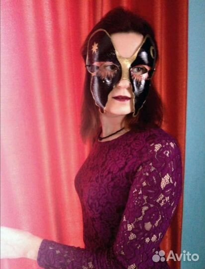 Маскарадная маска ручной работы