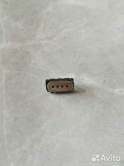 Слуховой динамик для смартфона Fly fs517