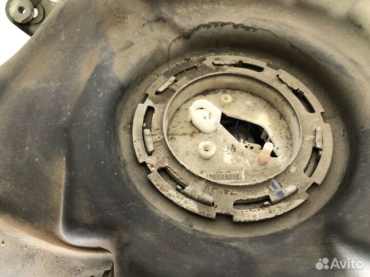 Топливный бак BMW 5-er F10