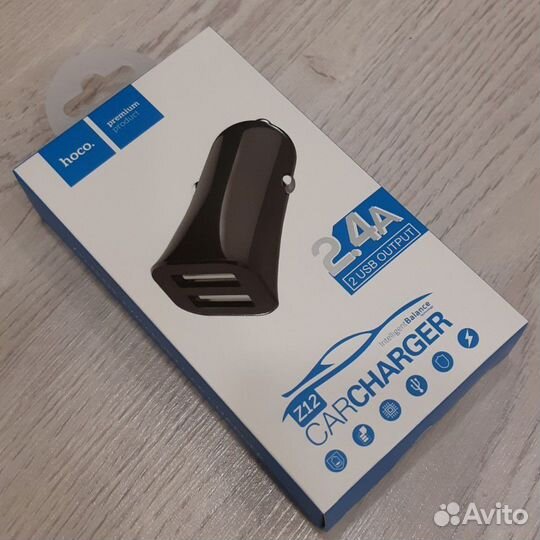 Автомобильное зарядное устройство Hoco Z12